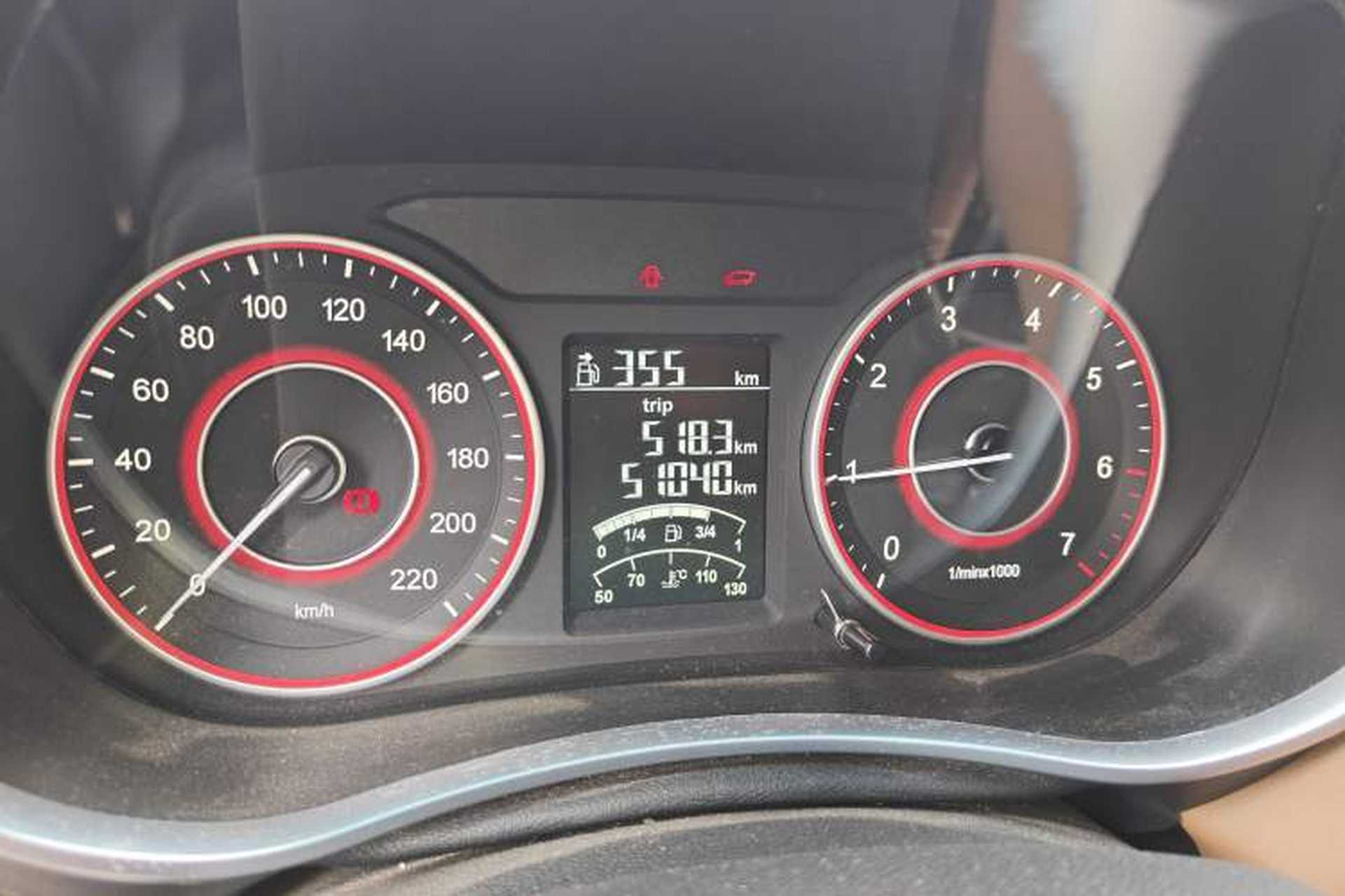 Used Jinbei F50 2017 1.6L Manual Luxury Model Odometer Close Up