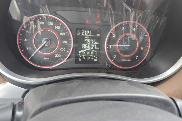 Used Jinbei F50 2017 1.6L Manual Comfort Model Odometer Close Up