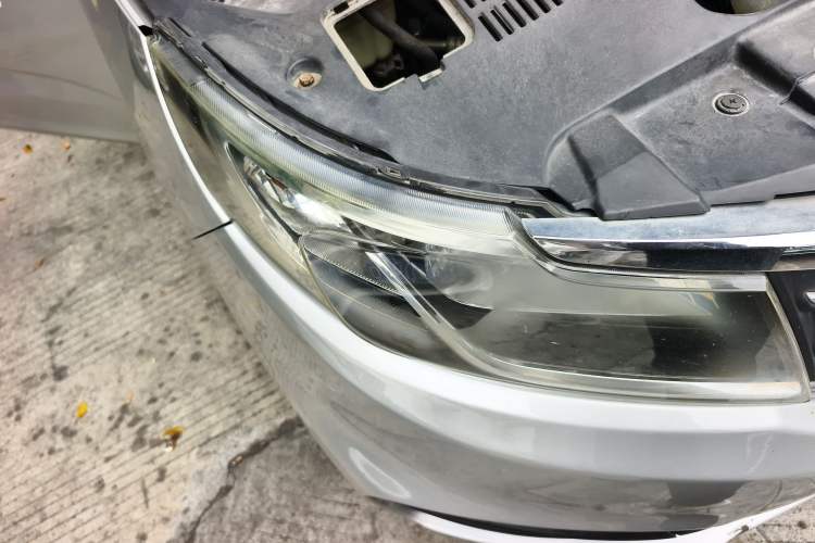 Used Jinbei F50 2017 1.6L Manual Elite Model Right Front Headlight