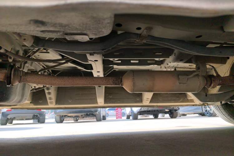 Used Jinbei F50 2017 1.6L Manual Luxury Model Right Side Sill