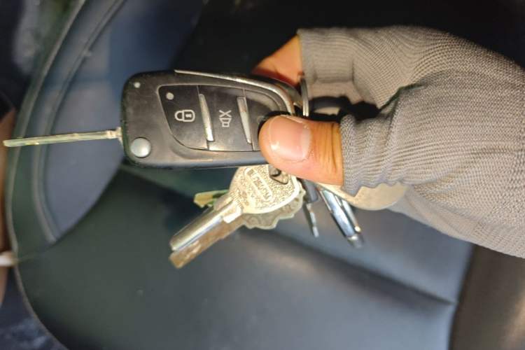 Used Jinbei F50 2017 1.6L Manual Elite Model Vehicle Key