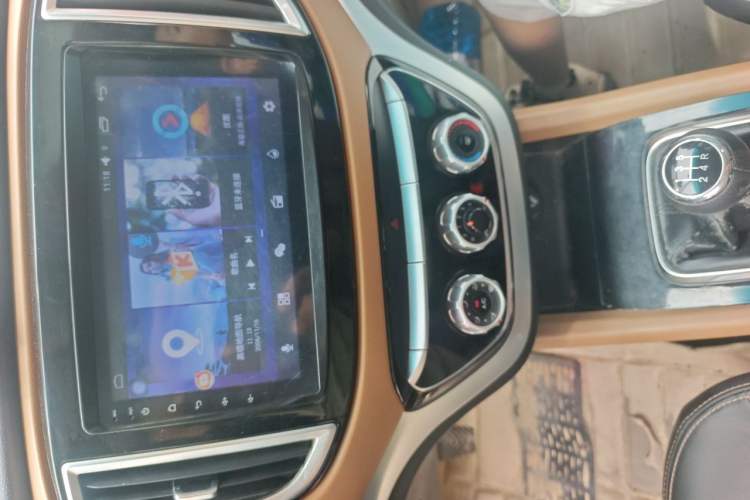 Used Jinbei F50 2017 1.6L Manual Comfort Model Audio And AC Panel