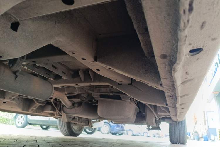 Used Jinbei F50 2017 1.6L Manual Comfort Model Chassis Front Left