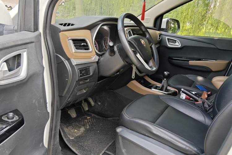 Used Jinbei F50 2017 1.6L Manual Comfort Model Driver Seat