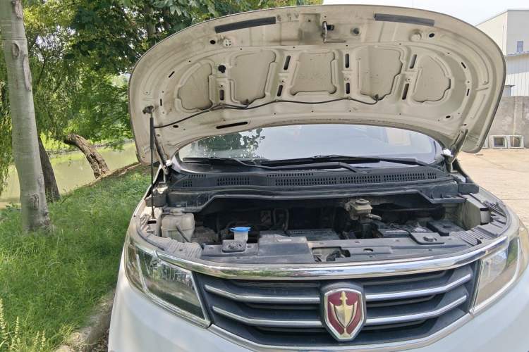 Used Jinbei F50 2017 1.6L Manual Comfort Model Engine Bay Right