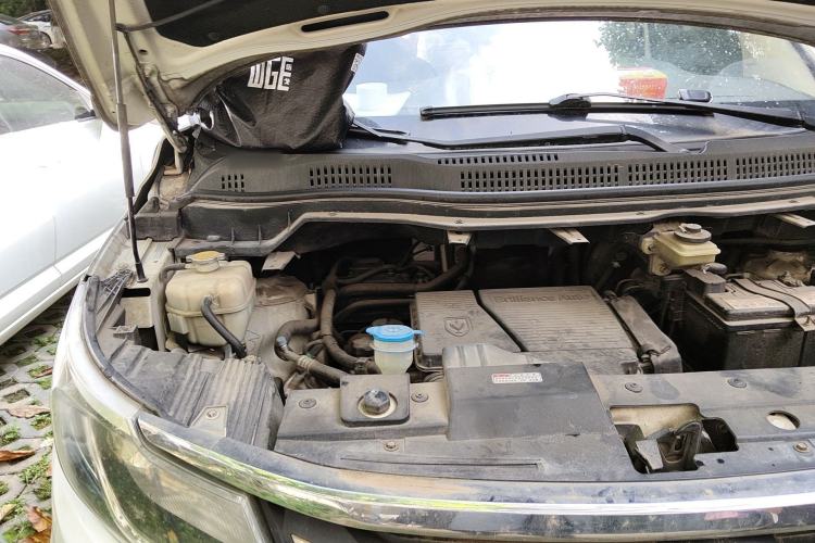Used Jinbei F50 2017 1.6L Manual Luxury Model Engine Bay Right