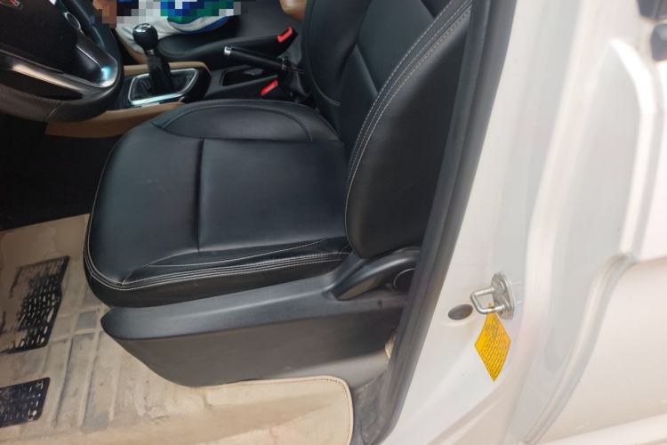 Used Jinbei F50 2017 1.6L Manual Comfort Model Left Front Seat
