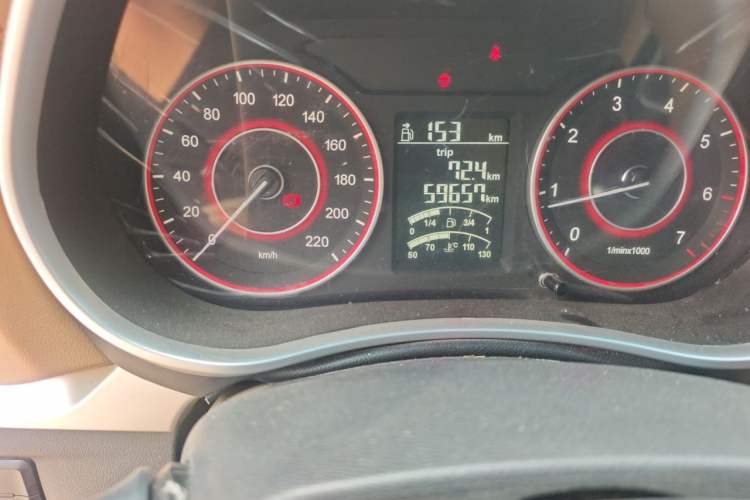 Used Jinbei F50 2017 1.6L Manual Comfort Model Odometer Close Up