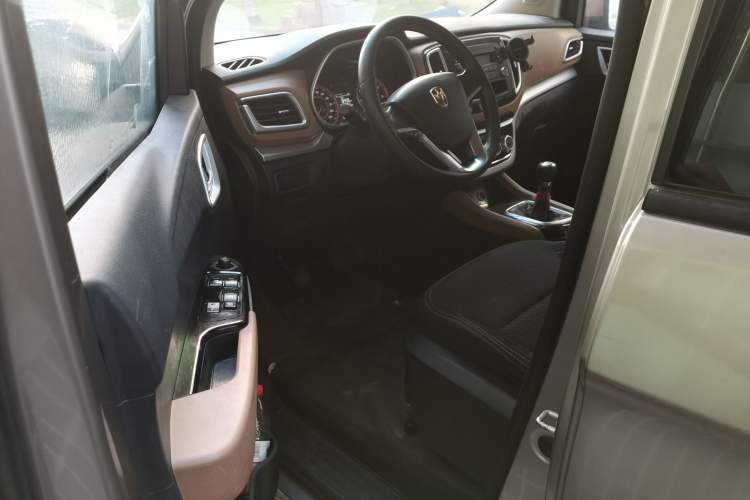 Used Jinbei F50 2017 1.6L Manual Economy Model Driver Seat