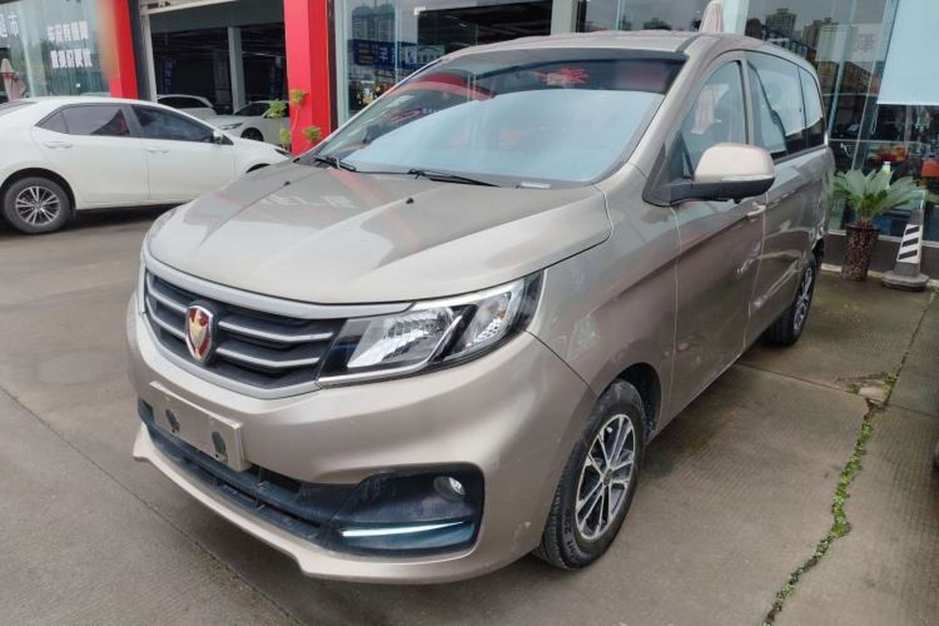 Used Jinbei F50 2017 1.6L Manual Economy Model Front Left 45 Deg