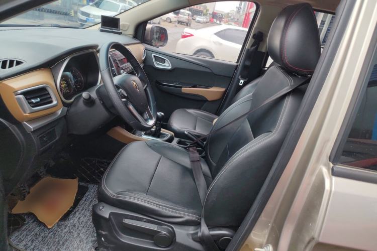 Used Jinbei F50 2017 1.6L Manual Economy Model Left Front Seat