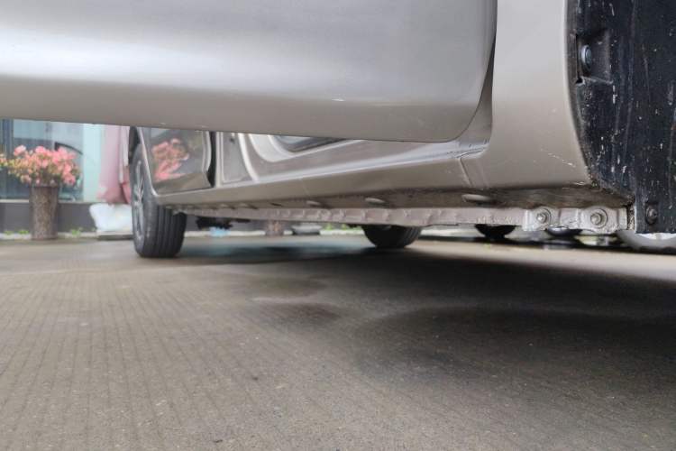 Used Jinbei F50 2017 1.6L Manual Economy Model Right Side Sill