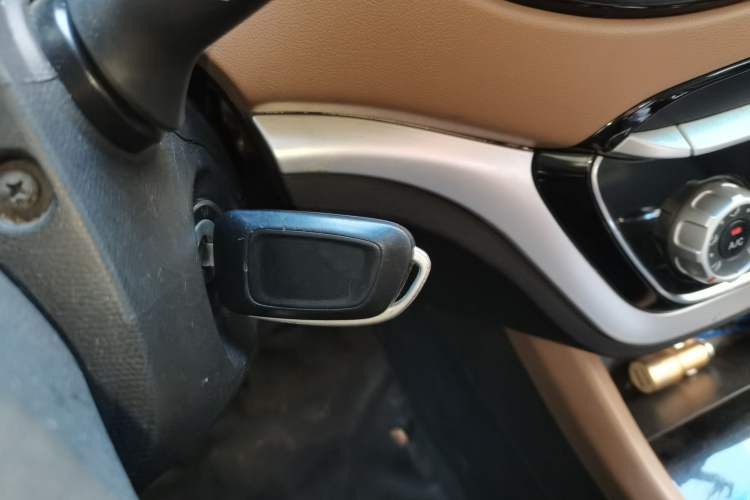 Used Jinbei F50 2017 1.6L Manual Economy Model Vehicle Key