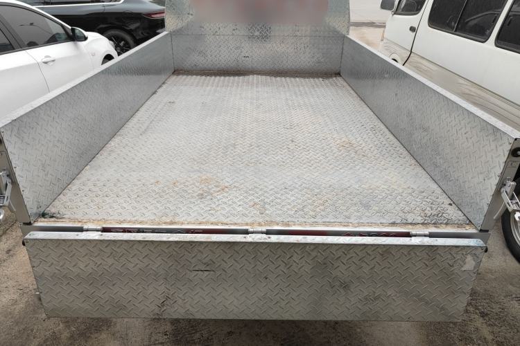 Used Jinbei Gold Card S2 2024 1.6L Manual Double-Cab with 2.51m Cargo Bed Rear Single Wheel Comfort Version SWJ16 Trunk