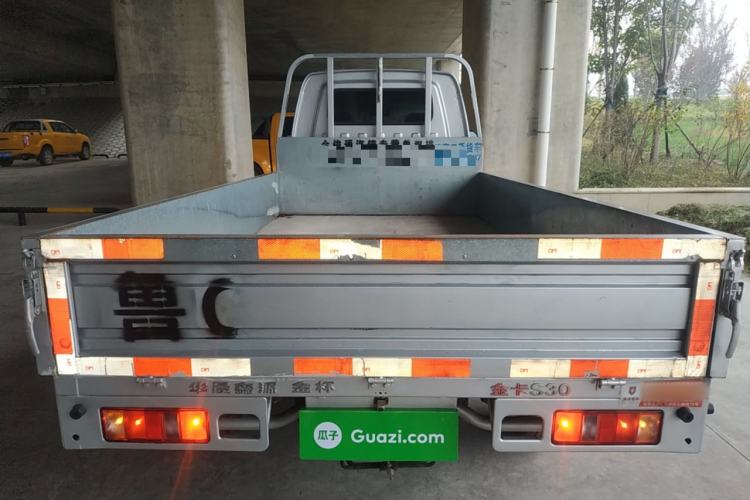 Used Jinbei Gold Card S3 2022 1.6L Flatbed Truck Standard Version 3.2 Meters SWD16MS Exterior 4