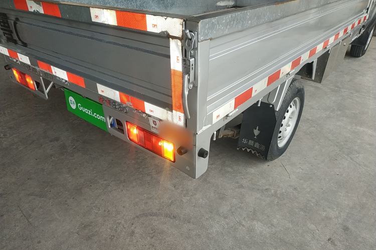 Used Jinbei Gold Card S3 2022 1.6L Flatbed Truck Standard Version 3.2 Meters SWD16MS Exterior 6