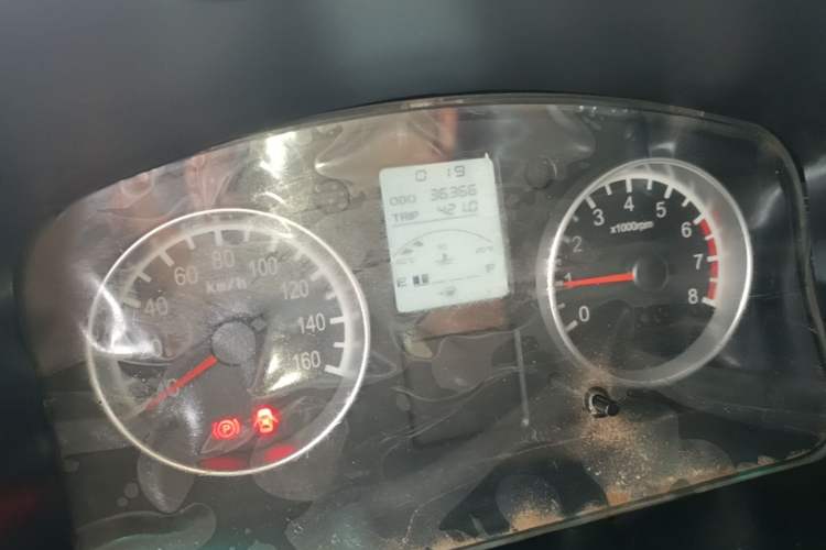 Used Jinbei Gold Card S3 2022 1.6L Flatbed Truck Double-Cab Standard Version 2.55 Meters SWD16MS Instrument Cluster