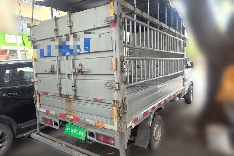 Used Jinbei Gold Card S3 2024 1.6L Basic Cargo Truck Single Cab 3.2-Meter Length Rear Single Wheel China VI Emission Standard SWD16MS Rear Right 45 Deg
