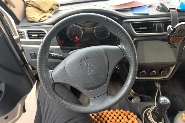 Used Jinbei Gold Card S3 2024 1.6L Basic Cargo Truck Single Cab 3.2-Meter Length Rear Single Wheel China VI Emission Standard SWD16MS Steering Wheel
