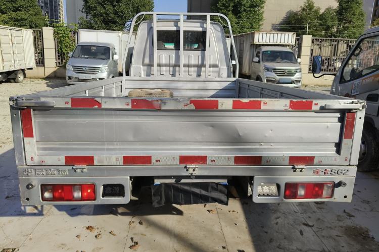 Used Jinbei Gold Card S6 2023 1.6L Manual Double-Cab Standard Version with 3.0-Meter Cargo Bed SWD16MS Rear
