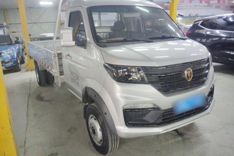Used Jinbei Gold Card S6 2024 1.6L Standard Cargo Truck Single Cab 3.7-Meter Rear Dual Wheels SWD16MS Stake Bed Front Right 45 Deg