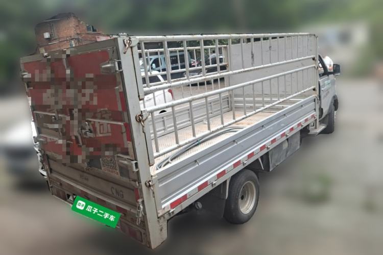 Used Jinbei Gold Card S6 2024 2.0L CNG Standard Cargo Truck Single Cab 3.85m Rear Dual Wheels Model SWEC20M Rear Right 45 Deg