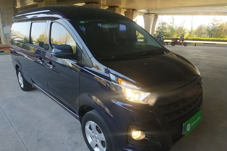 Used Jinbei Gold Hiace 2021 1.5L Passenger Vehicle Engineering Lion 6 Seats Front Right 45 Deg