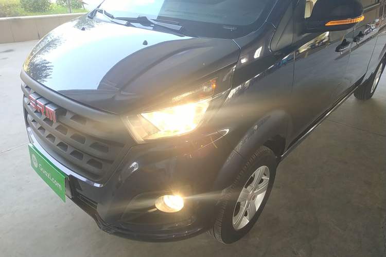 Used Jinbei Gold Hiace 2021 1.5L Passenger Vehicle Engineering Lion 6 Seats Left Front Headlight