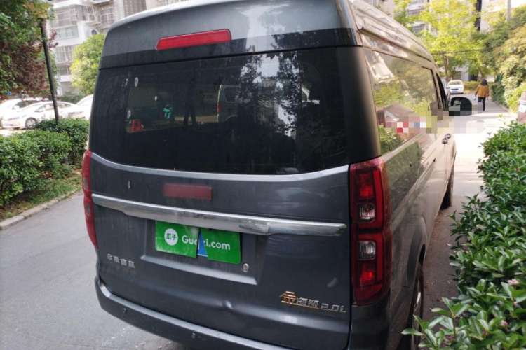 Used Jinbei Gold Hiace 2021 2.0L Passenger Van Travel Lion 6-Seater Rear Right 45 Deg