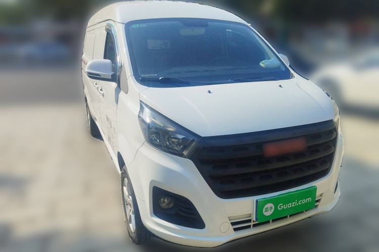 Used Jinbei Gold Hiace 2021 1.6L Box Van Engineering Lion 2-Seater Front Right 45 Deg