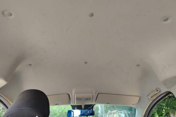 Used Jinbei Gold Hiace 2021 1.5L Passenger Vehicle Engineering Lion 7 Seats Headliner