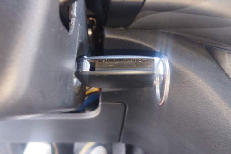 Used Jinbei Gold Hiace 2021 1.6L Box Van Engineering Lion 2-Seater Vehicle Key