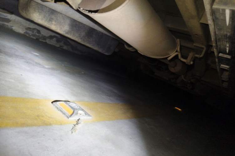 Used Jinbei Gold Hiace 2021 1.5L Passenger Vehicle Engineering Lion 5-Seater Chassis Rear Right