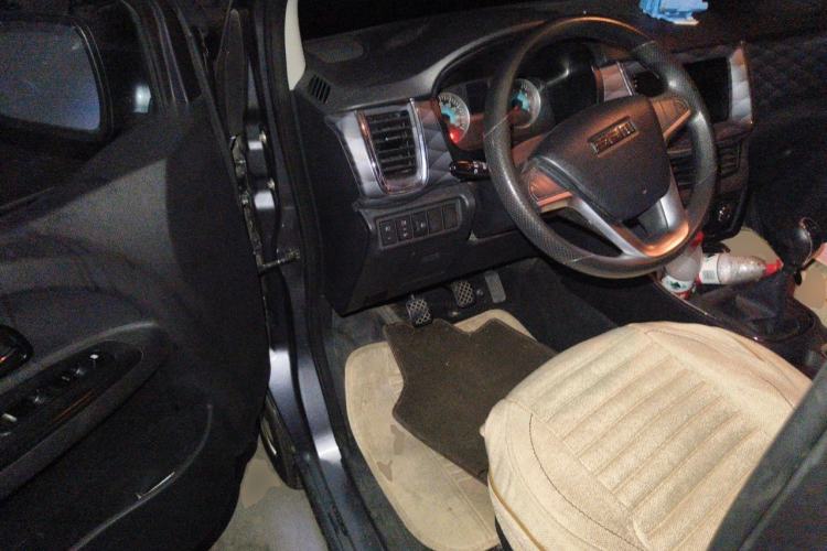 Used Jinbei Gold Hiace 2021 1.5L Passenger Vehicle Engineering Lion 5-Seater Driver Seat
