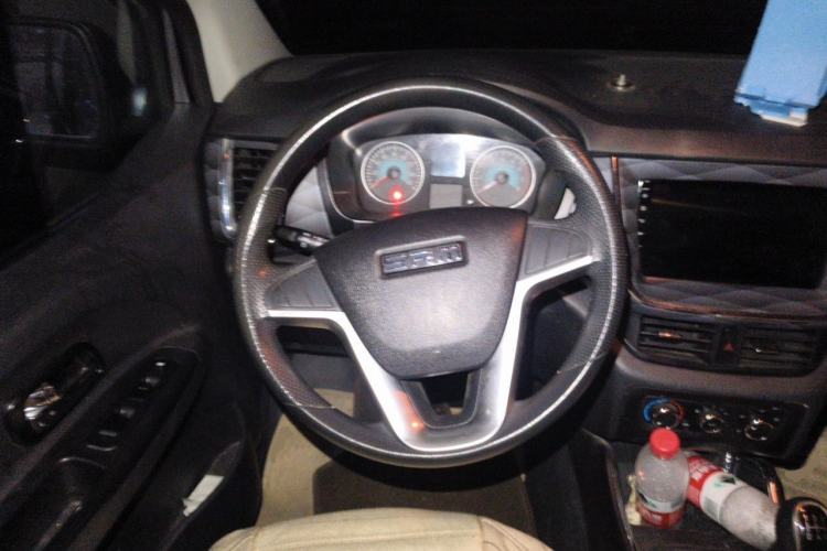 Used Jinbei Gold Hiace 2021 1.5L Passenger Vehicle Engineering Lion 5-Seater Steering Wheel