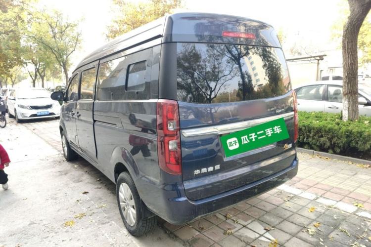 Used Jinbei Gold Hiace 2021 1.5L Passenger Van Engineering Lion Model Central Air Conditioning Version 9 Seats Exterior 3