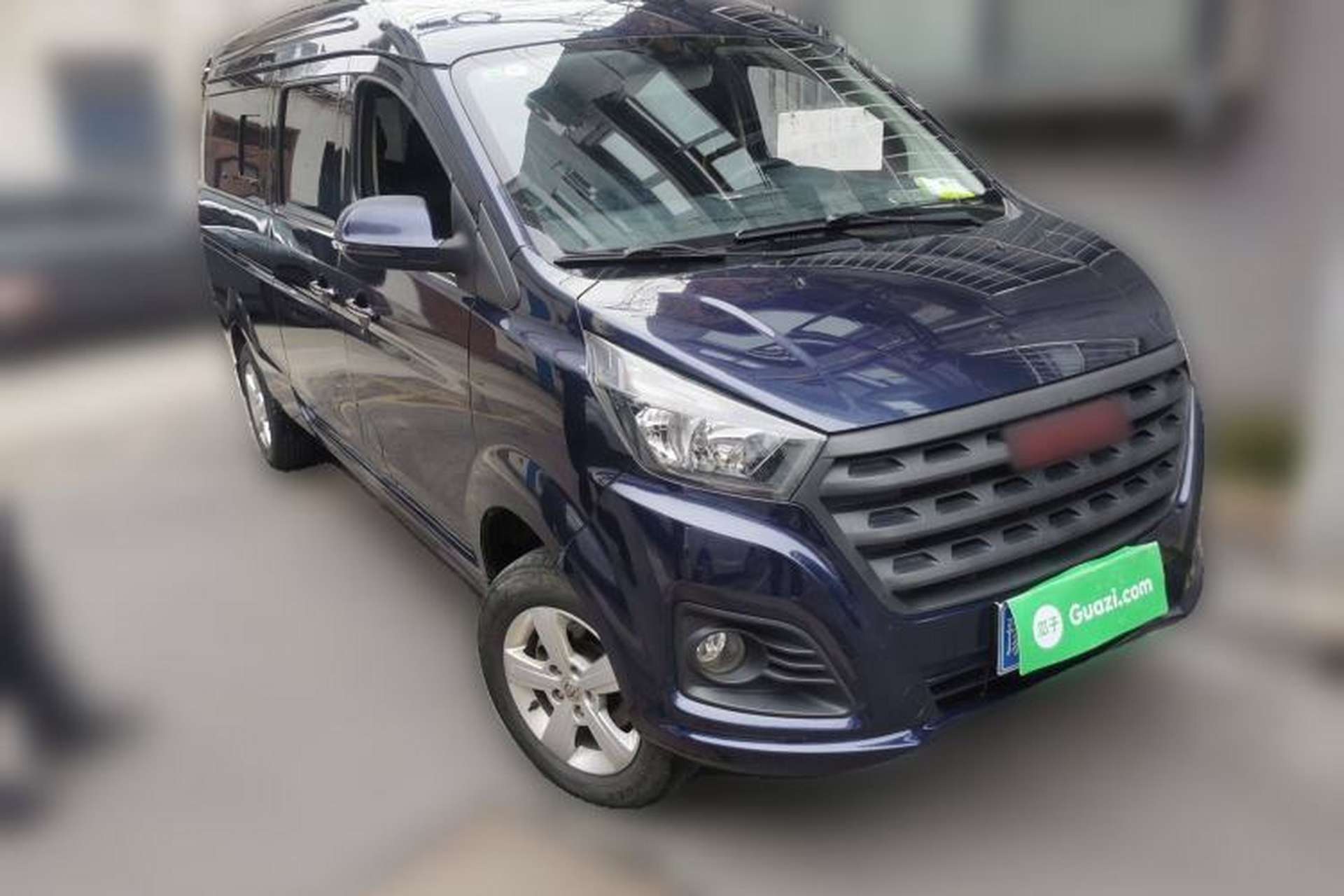 Used Jinbei Gold Hiace 2021 1.5L Passenger Van Travel Lion 7-Seater Front Right 45 Deg
