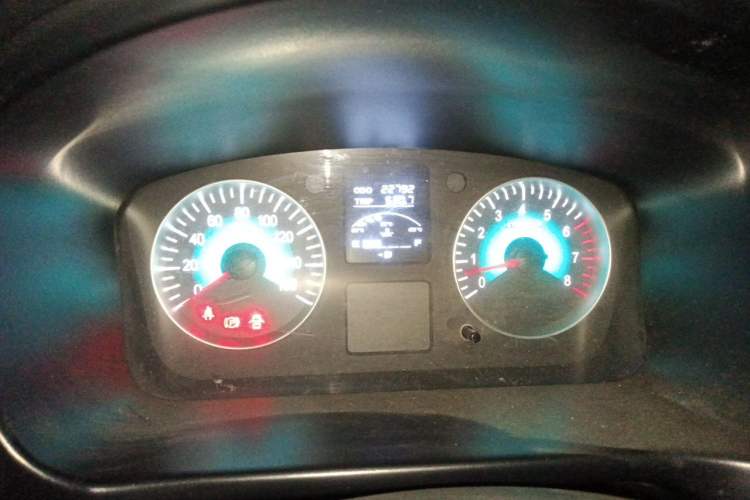 Used Jinbei Gold Hiace 2021 1.5L Passenger Vehicle Engineering Lion 5-Seater Instrument Cluster