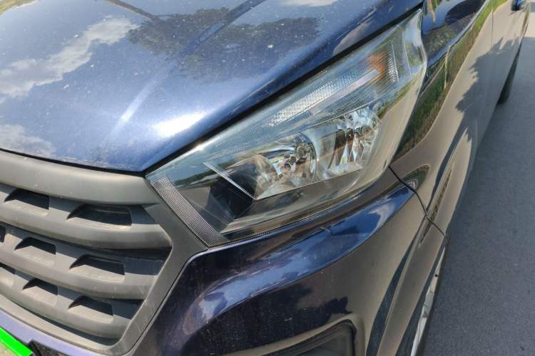 Used Jinbei Gold Hiace 2021 2.0L Passenger Van Travel Lion 6-Seater Left Front Headlight