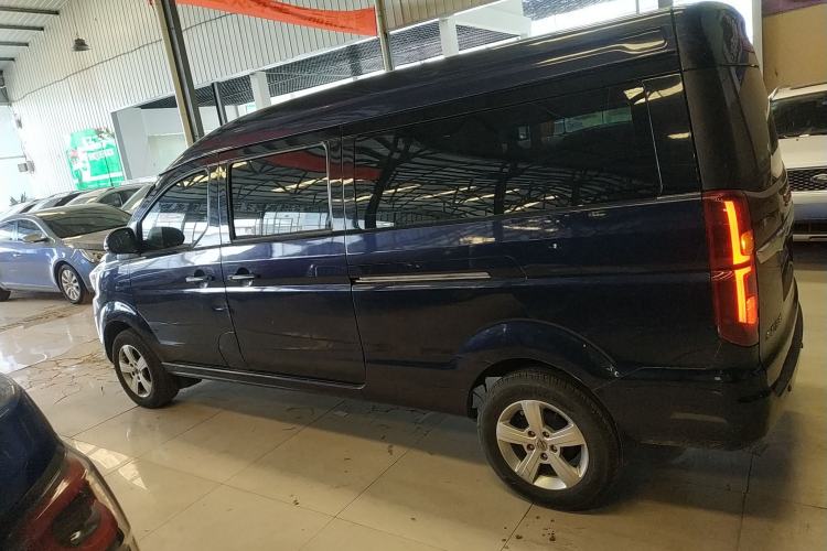 Used Jinbei Gold Hiace 2021 2.0L Passenger Van Travel Lion 6-Seater Left Side