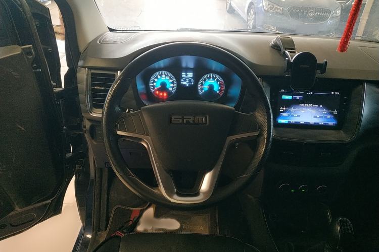 Used Jinbei Gold Hiace 2021 2.0L Passenger Van Travel Lion 6-Seater Steering Wheel