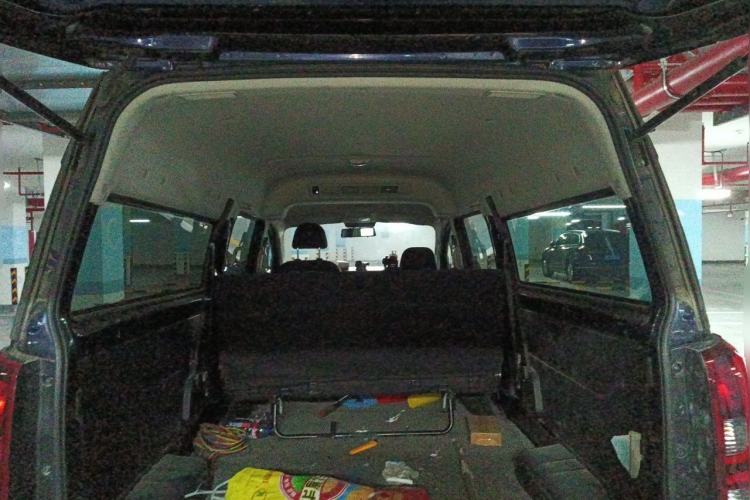 Used Jinbei Gold Hiace 2021 1.5L Passenger Vehicle Engineering Lion 5-Seater Trunk
