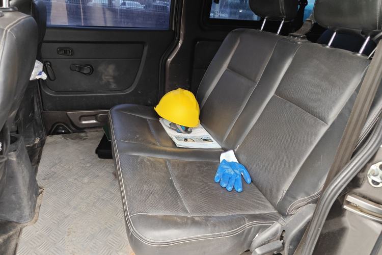Used Jinbei Gold Hiace 2021 1.5L Passenger Vehicle Engineering Lion 7 Seats Left Rear Seat