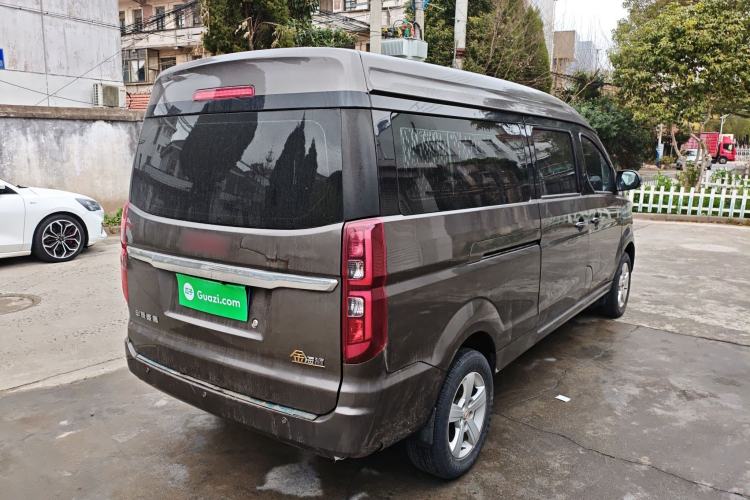 Used Jinbei Gold Hiace 2021 1.5L Passenger Van Travel Lion 6-Seater Rear Right 45 Deg