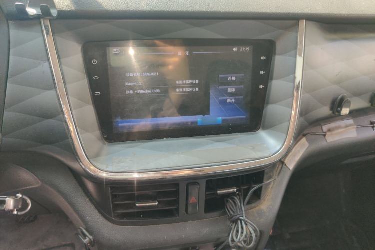 Used Jinbei Gold Hiace 2021 1.5L Passenger Vehicle Travel Lion 5-Seater Audio And AC Panel