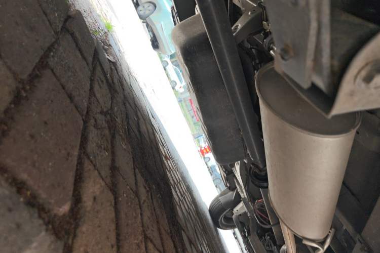 Used Jinbei Gold Hiace 2021 1.5L Passenger Vehicle Engineering Lion 5-Seater Chassis Rear Right