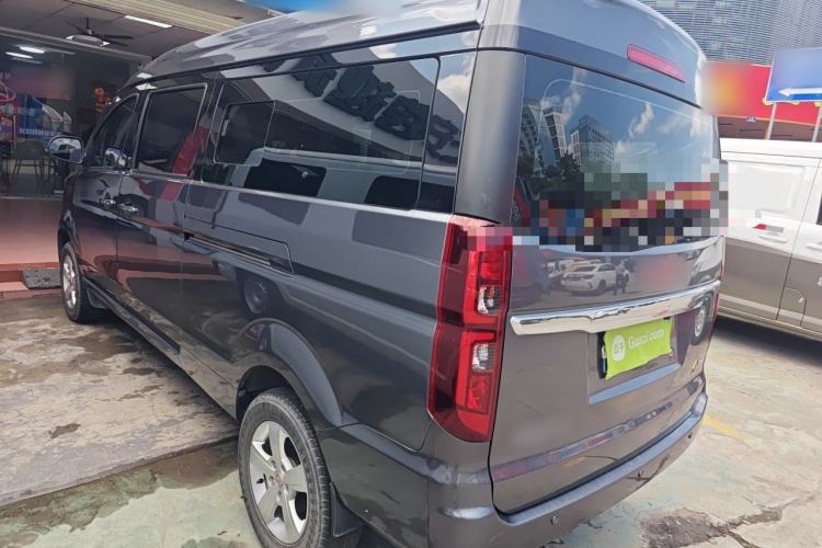 Used Jinbei Gold Hiace 2021 1.5L Passenger Van Travel Lion 7-Seater Exterior 3