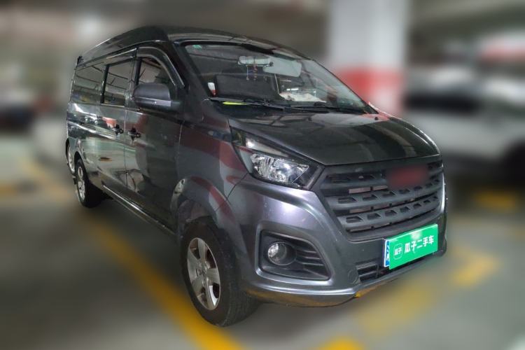 Used Jinbei Gold Hiace 2021 1.5L Passenger Van Travel Lion 6-Seater Front Right 45 Deg