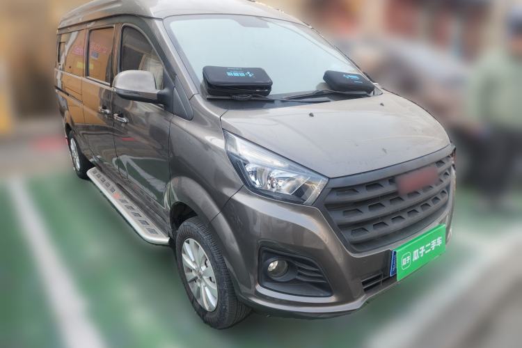 Used Jinbei Gold Hiace 2021 2.0L Passenger Van Engineering Lion Central Air Conditioning Version 9 Seats Front Right 45 Deg