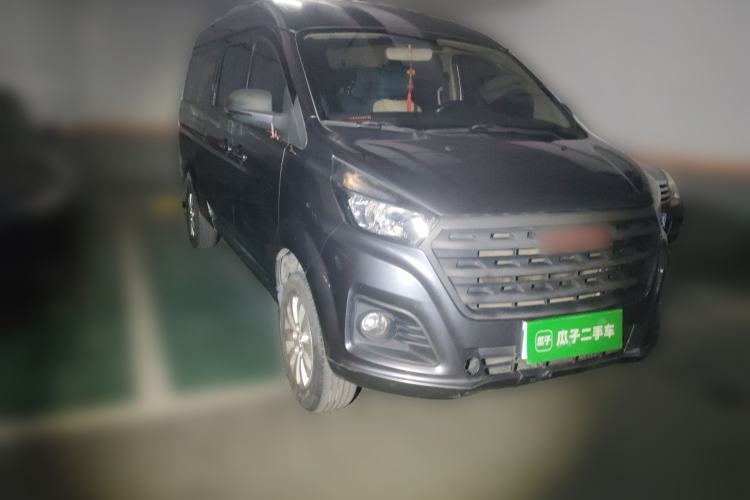 Used Jinbei Gold Hiace 2021 1.5L Passenger Vehicle Engineering Lion 6 Seats Front Right 45 Deg